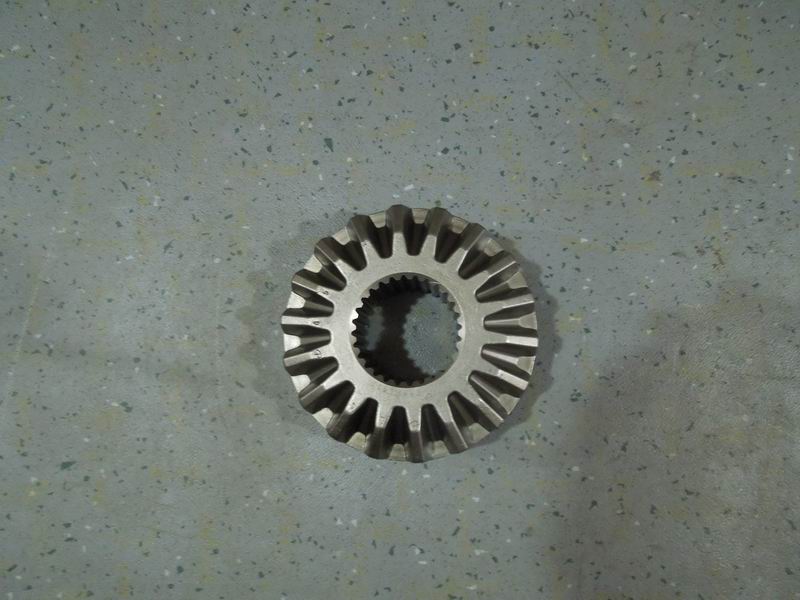 Half shaft gear