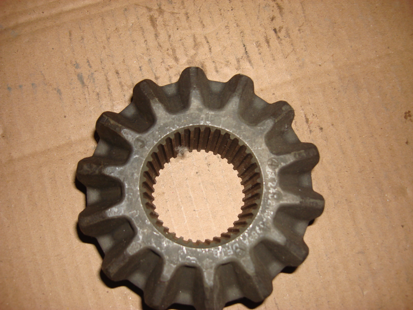 Шестерня полуоси-2