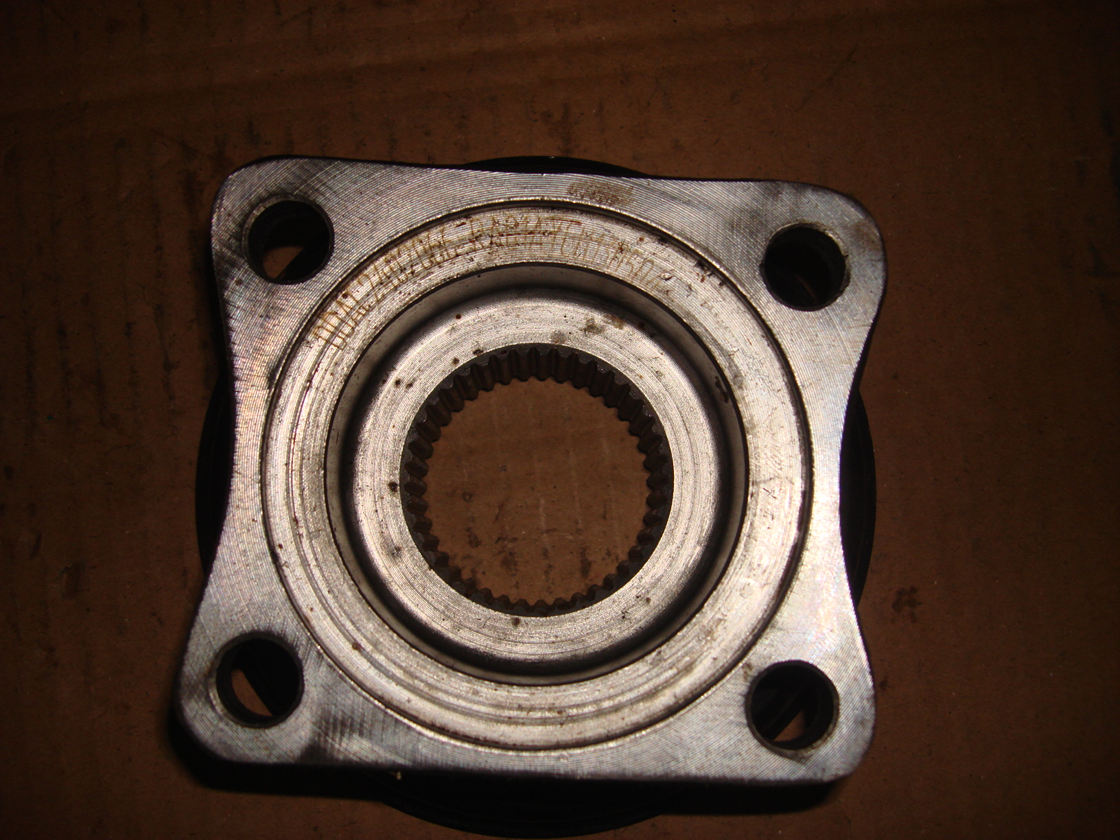 Differential flange assembly-1