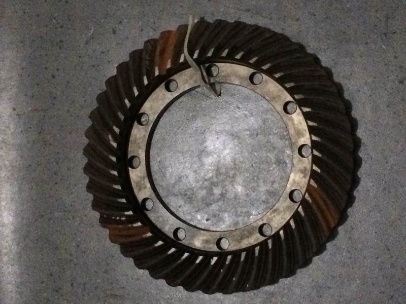 Main driven bevel gear (finish grinding; i=4.88)