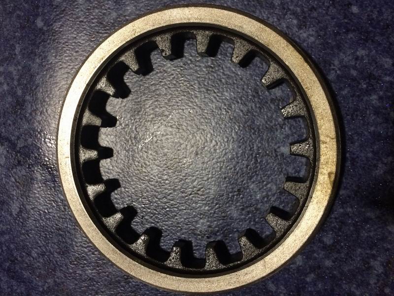 Differential bearing adjustment nut - right; M165*1.5-1