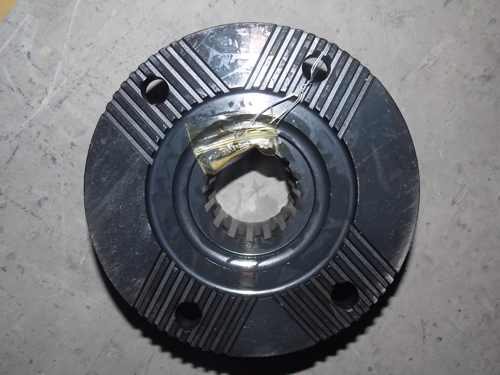 Differential flange assembly-2