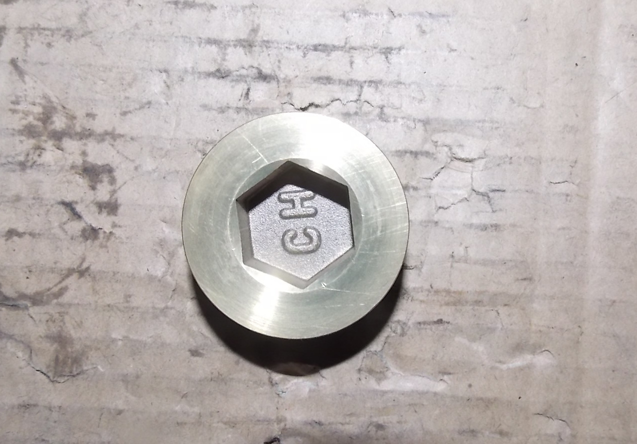 Oil plug-1