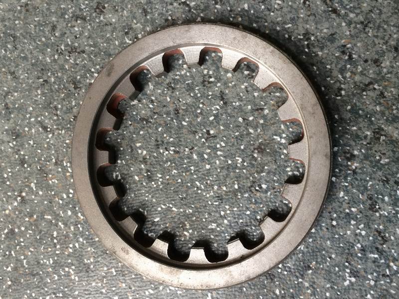 Регулировочные гайки — подшипники дифференциала