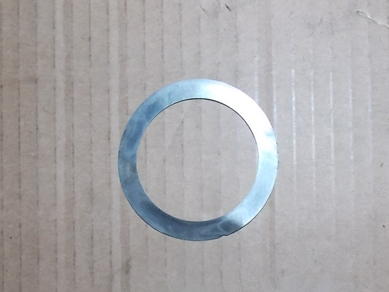 Регулировочная прокладка — активная коническая передача