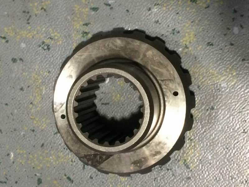 Полуось-шестерня; 19 зубы