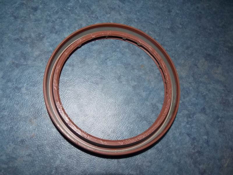 Half shaft oil seal; inner diameter 114; outer diameter 138.18; thickness 15