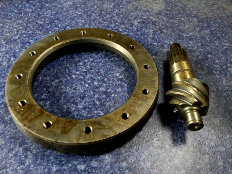 Main driven bevel gear (i=6.142; grinding)-1