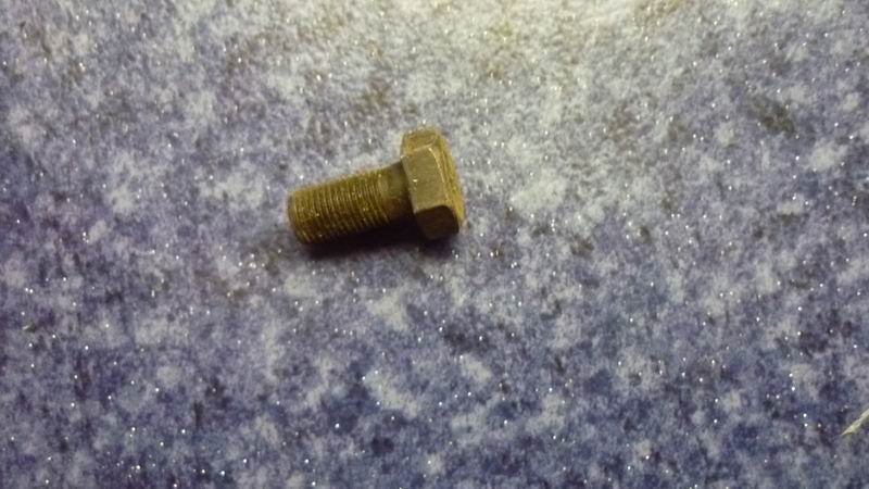 Passive tooth fastening bolts