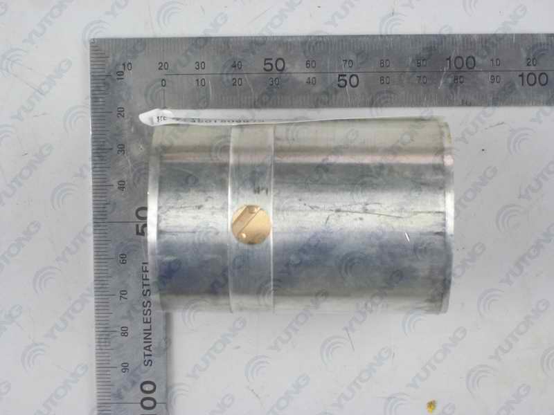 Втулка тормозного основания; внутренний диаметр 44 ; внешний диаметр 50 ; длина 77-1