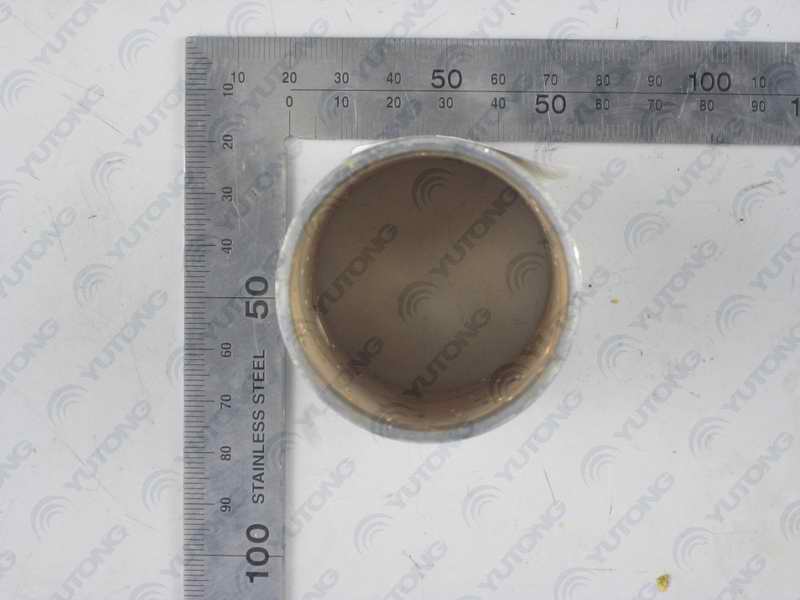 Втулка тормозного основания; внутренний диаметр 44 ; внешний диаметр 50 ; длина 77-2