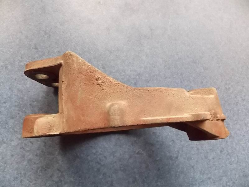 Rear brake bottom plate-1