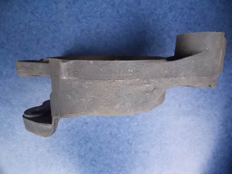 Нижняя пластина заднего тормоза