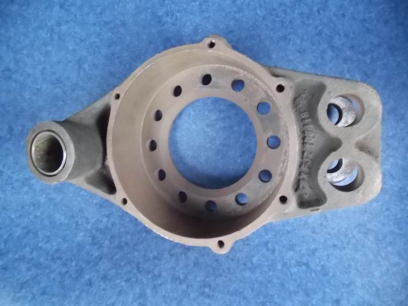 Нижняя пластина заднего тормоза-1