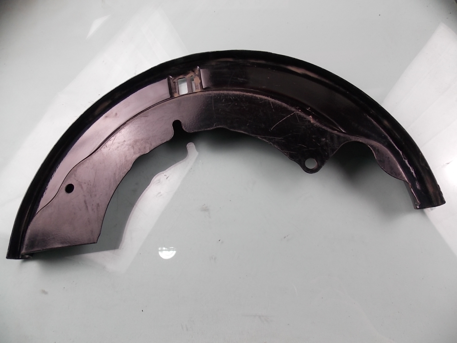 Rear left dust cover-1