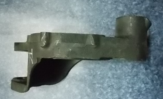 Right rear brake bottom plate-1