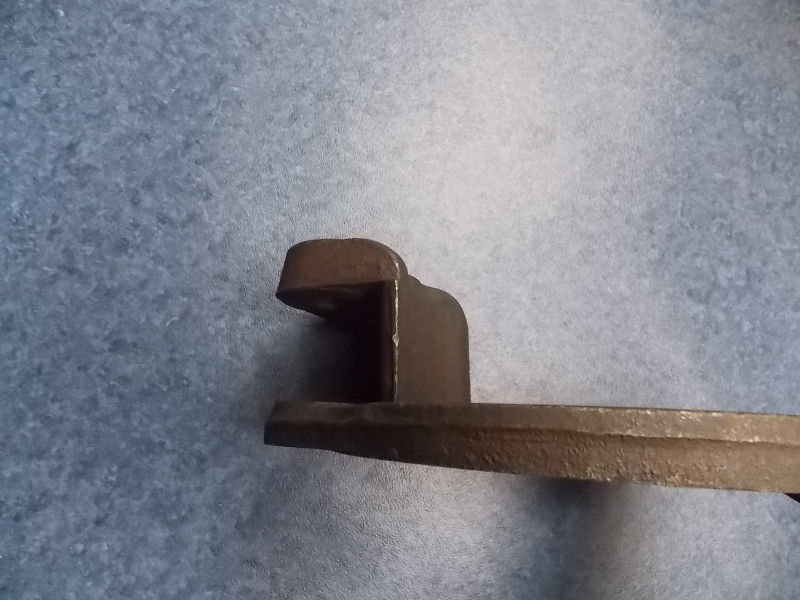 Rear brake base plate-left-2