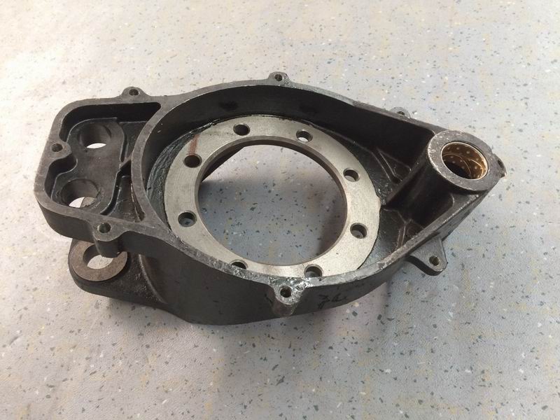 Опорная пластина заднего тормоза в сборе-2