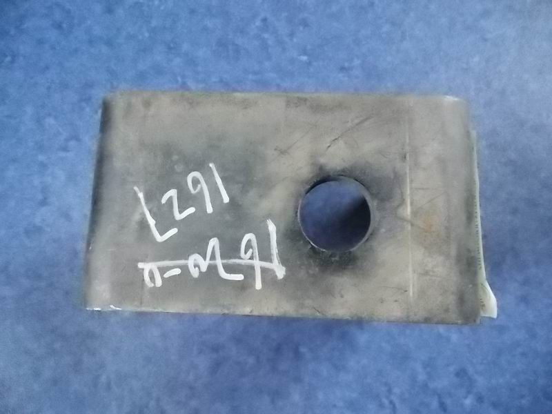 Shock Absorber Mounting Plate (right)