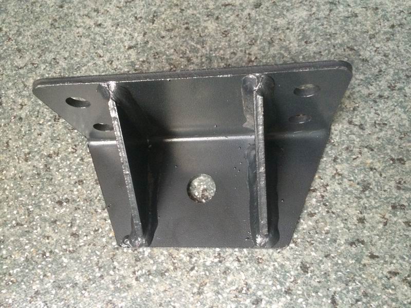 Кронштейн тяги стабилизации; без краски-1