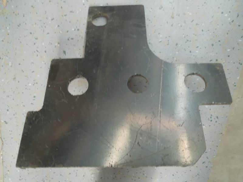 Front thrust rod bracket (left)