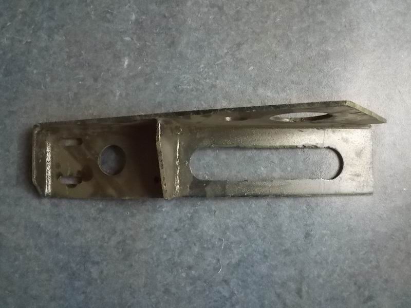 (front section) control bracket, without paint-2