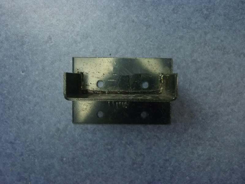 Front wheel front lower beam bracket (20 front)