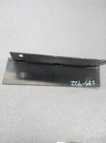 The right side connecting plate on the bumper