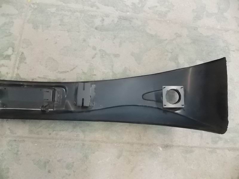 Передний бампер в сборе (E 041 )