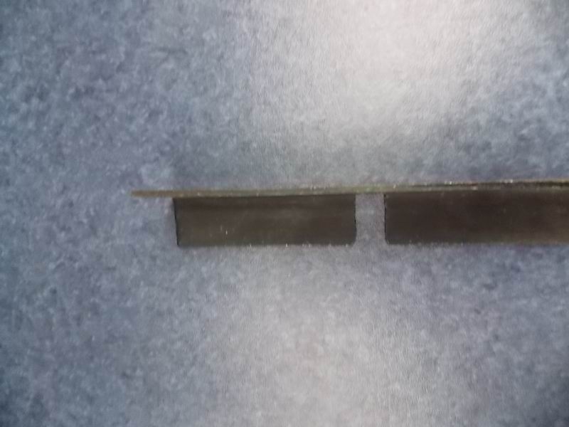 Exterior bracket, right side connecting plate of bumper body, 6120H-1