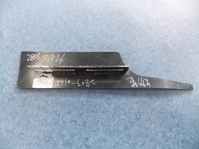 Right light frame side connection board