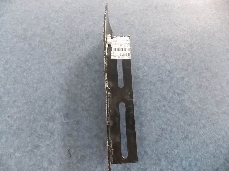 Right light frame side connection board-2