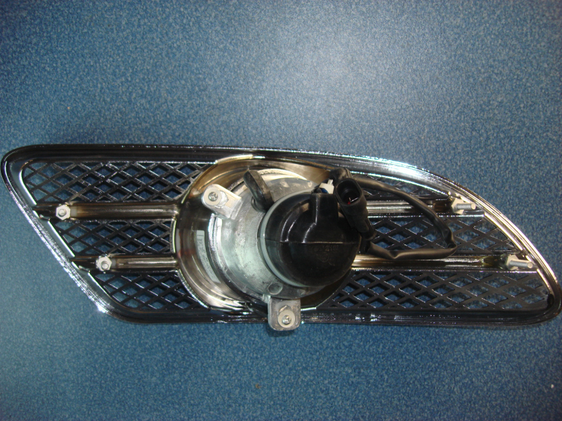 Fog lamp decoration on the left