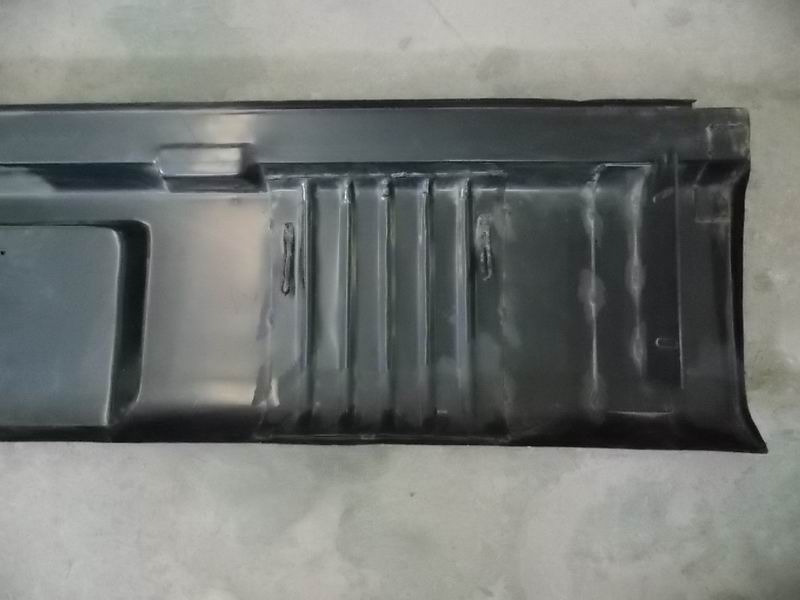 Задний бампер в сборе (форма MAN не имеет открытой листовой рессоры)-2