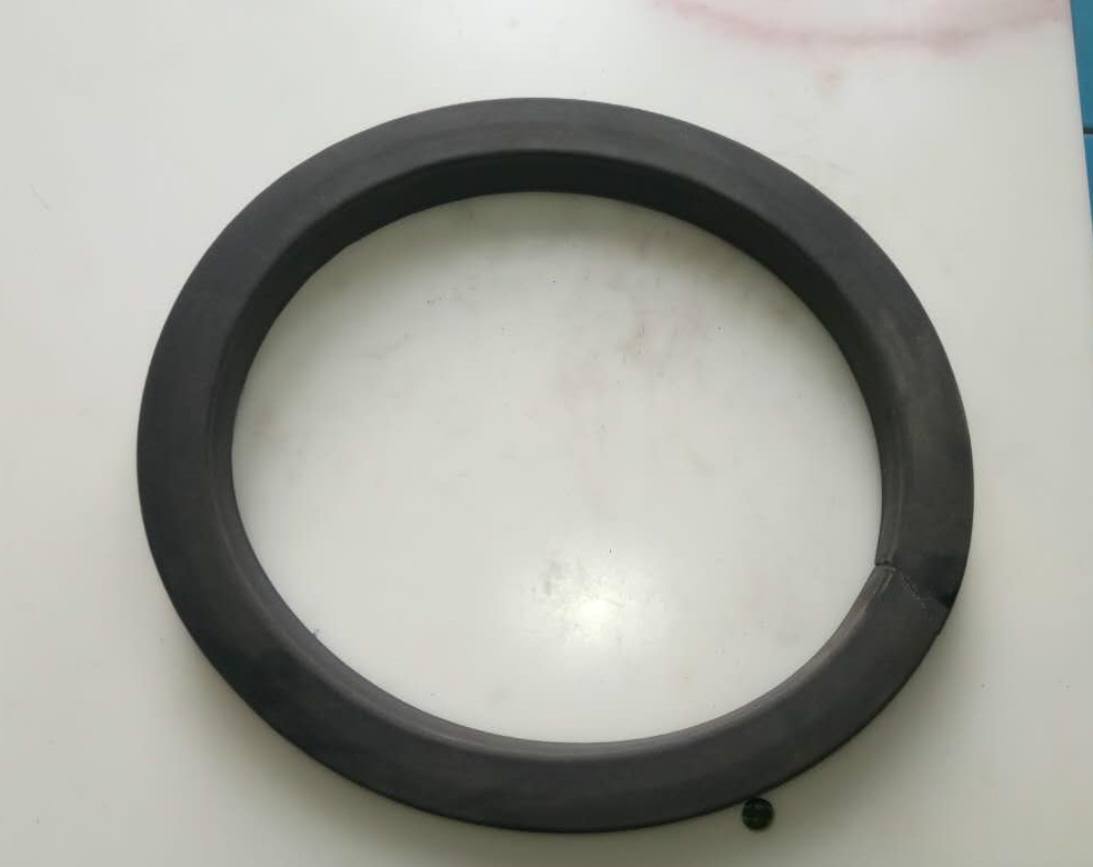 Всасывающее резиновое кольцо