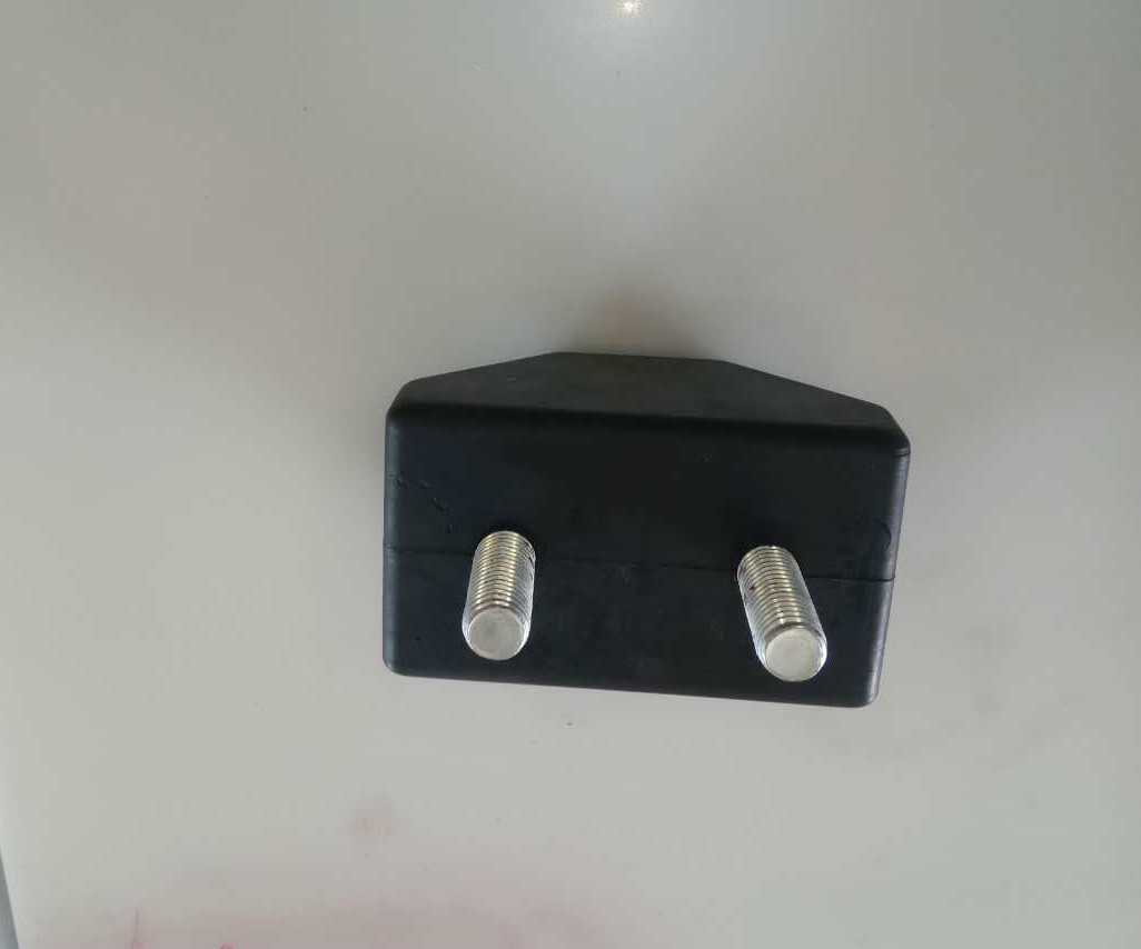 Резиновая накладка подрамника; амортизирующая подушка