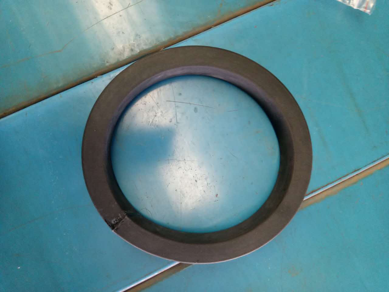 Suction rubber ring