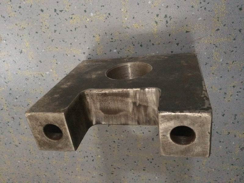 (front axle) thrust rod support; without paint