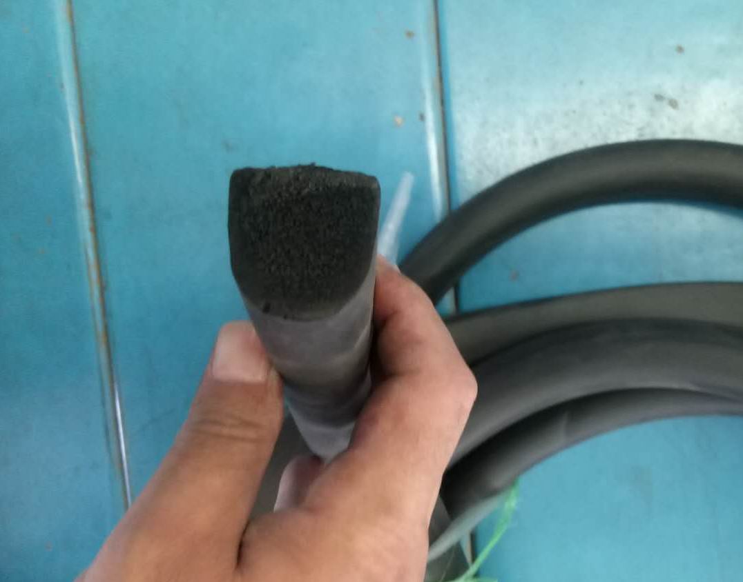 Уплотнительная лента-1