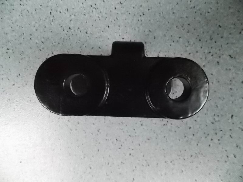 Hanging Ears (18/25-75-R80 Right)-1