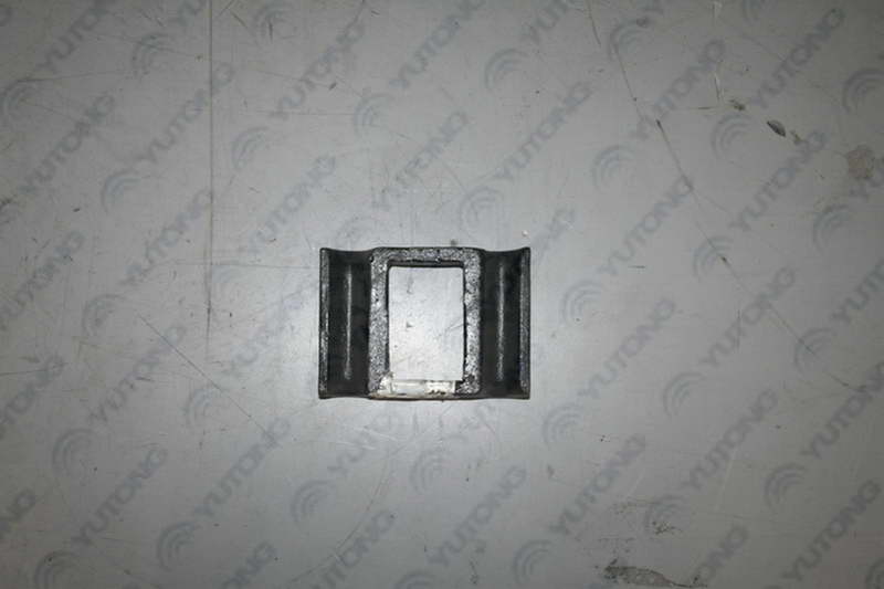 D cover-front suspension