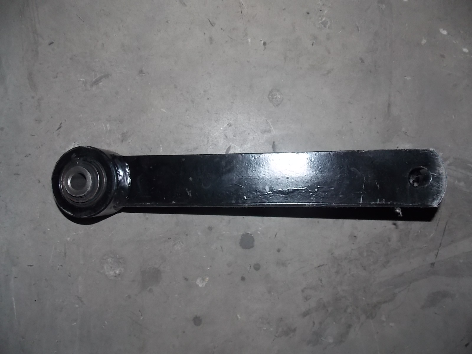 Horizontal stability rod boom assembly