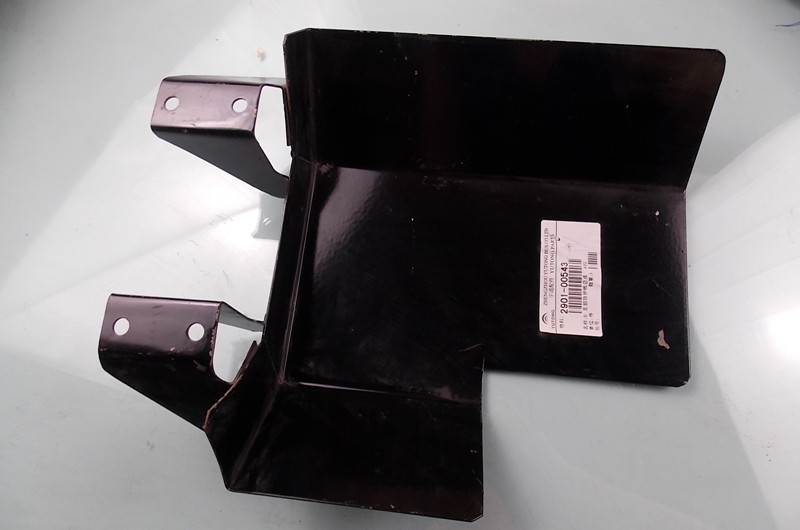 D Левая защитная панель в сборе