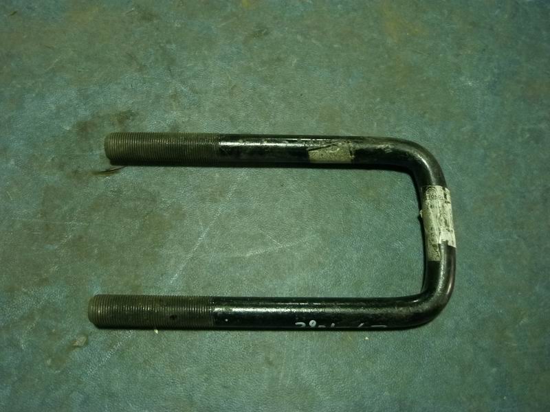 U-shaped bolts - front suspension