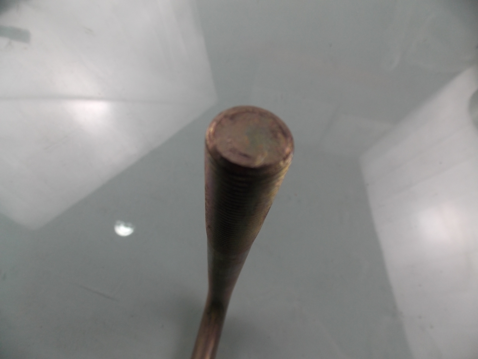 U-shaped bolt (rear end)-front suspension-1