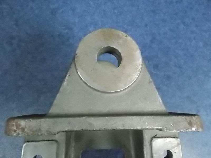 Leaf spring fixing bracket Φ26/30-90 (before 20); without paint-2
