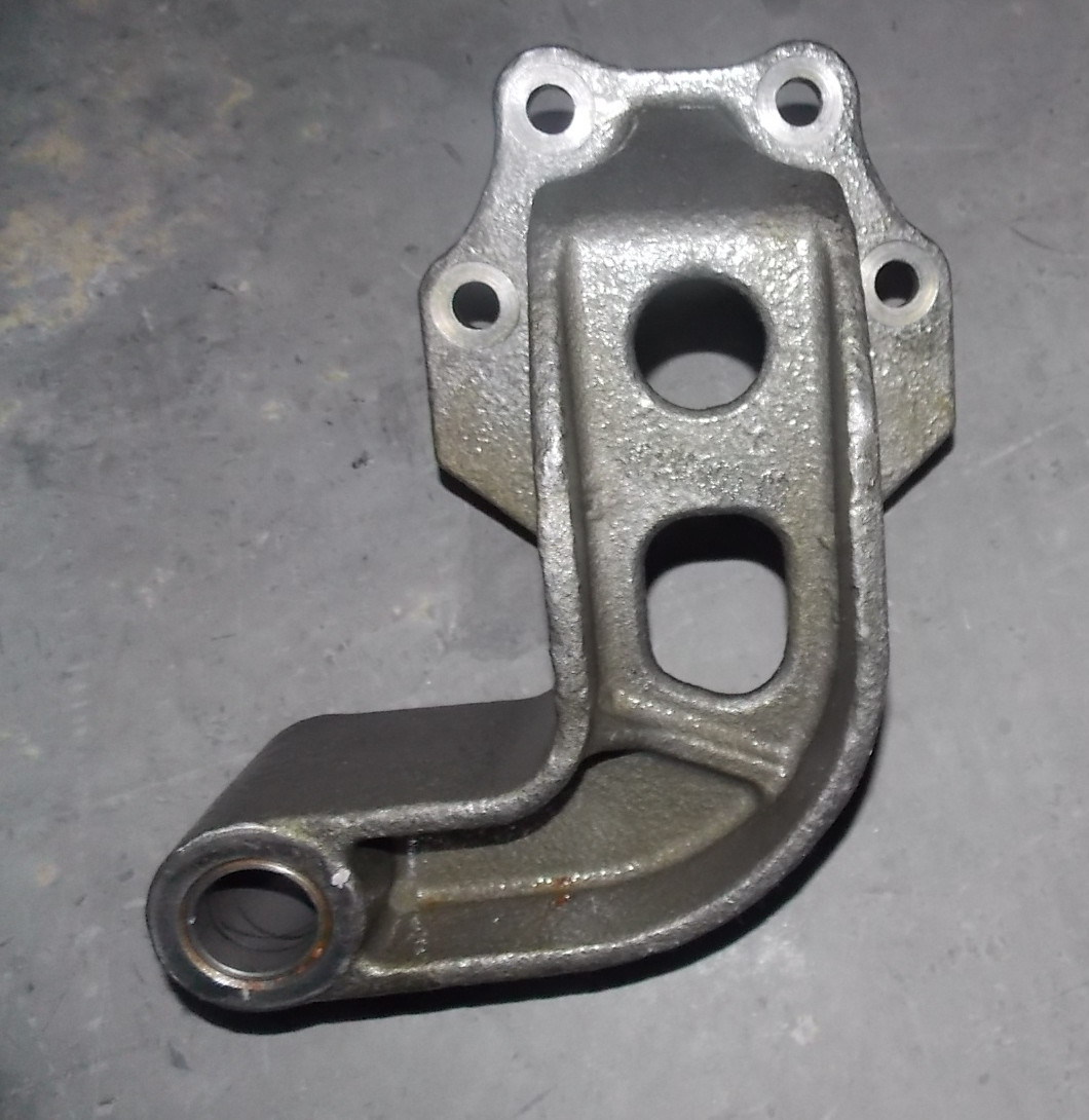 Leaf spring fixing bracket (left) Φ30-75 (20 processes); without paint-2
