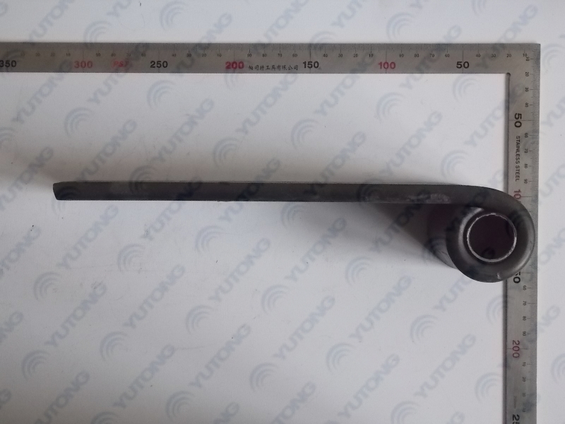 Front shock absorber lower bracket-1