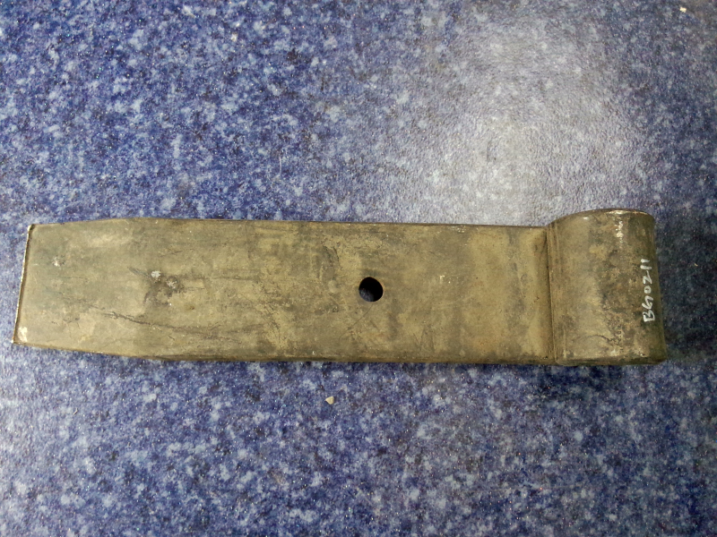 Tenth piece of steel leaf spring (shock absorber bracket)-1