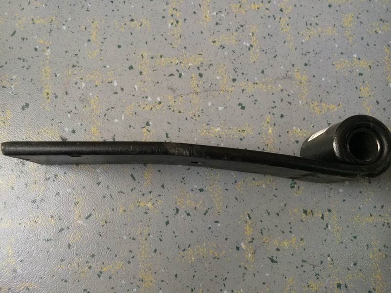 Front leaf spring bracket-2